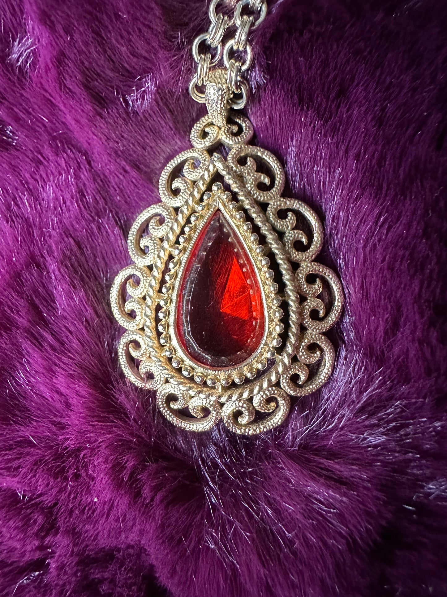 Vintage Renaissance Goth Teardrop Necklace
