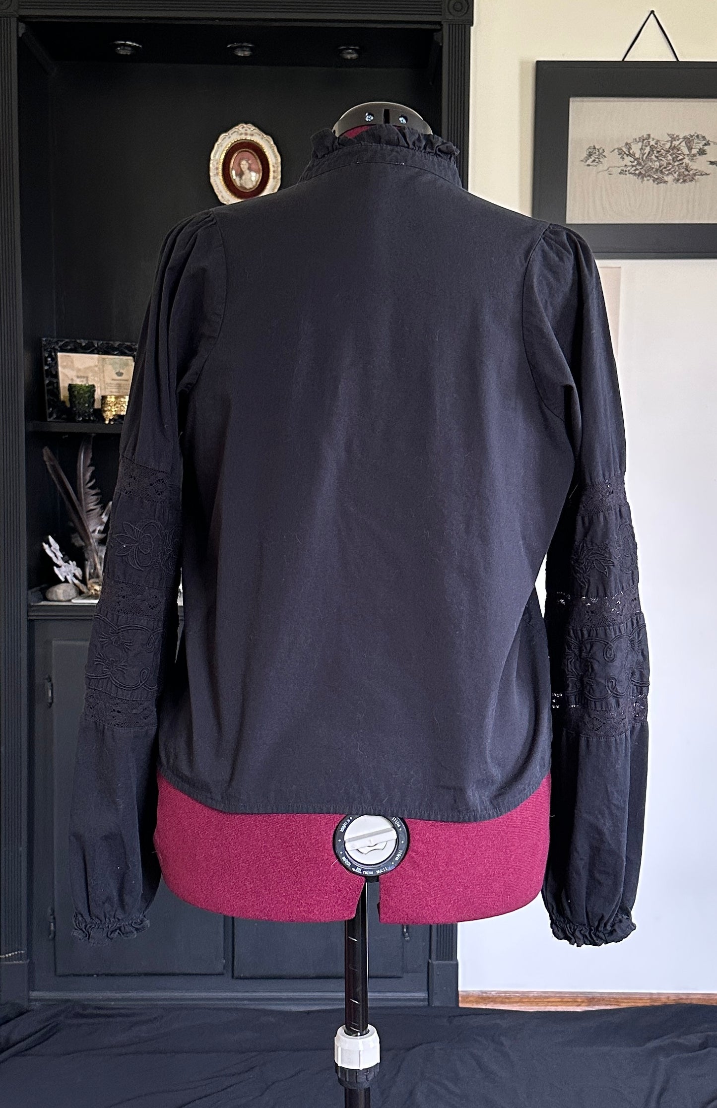 Cotton Prairie Goth Top L