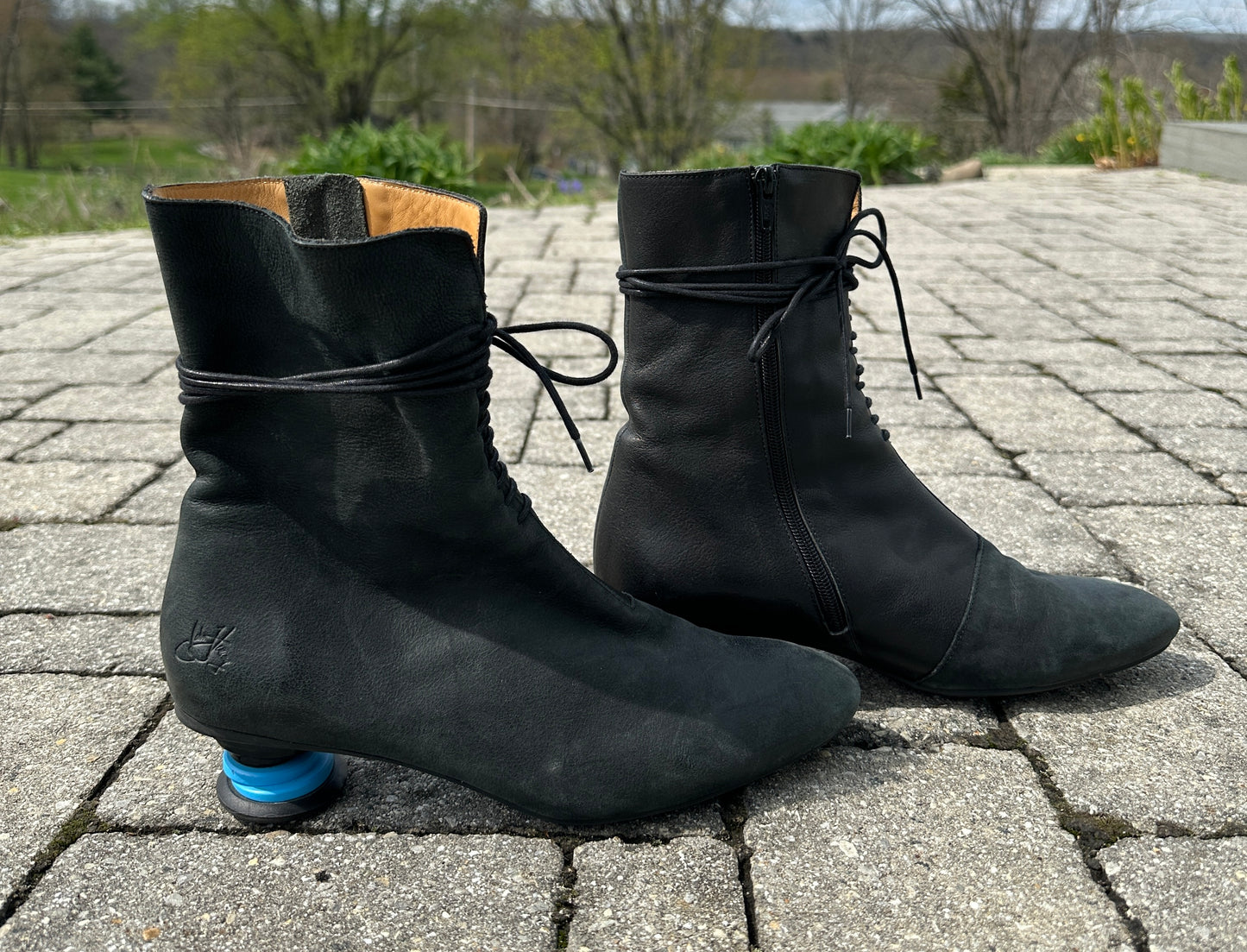 John Fluevog Lace-Up Boots SZ 9.5