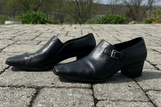 Vintage Leather Pilgrim Heels SZ 10