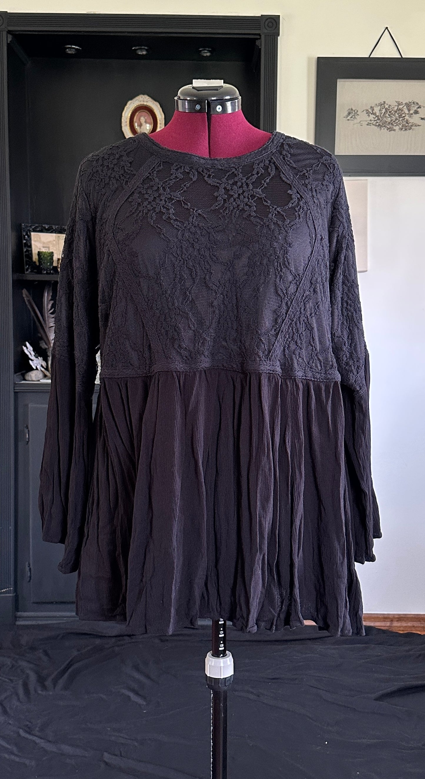 Lace Romantic Goth Top 3X