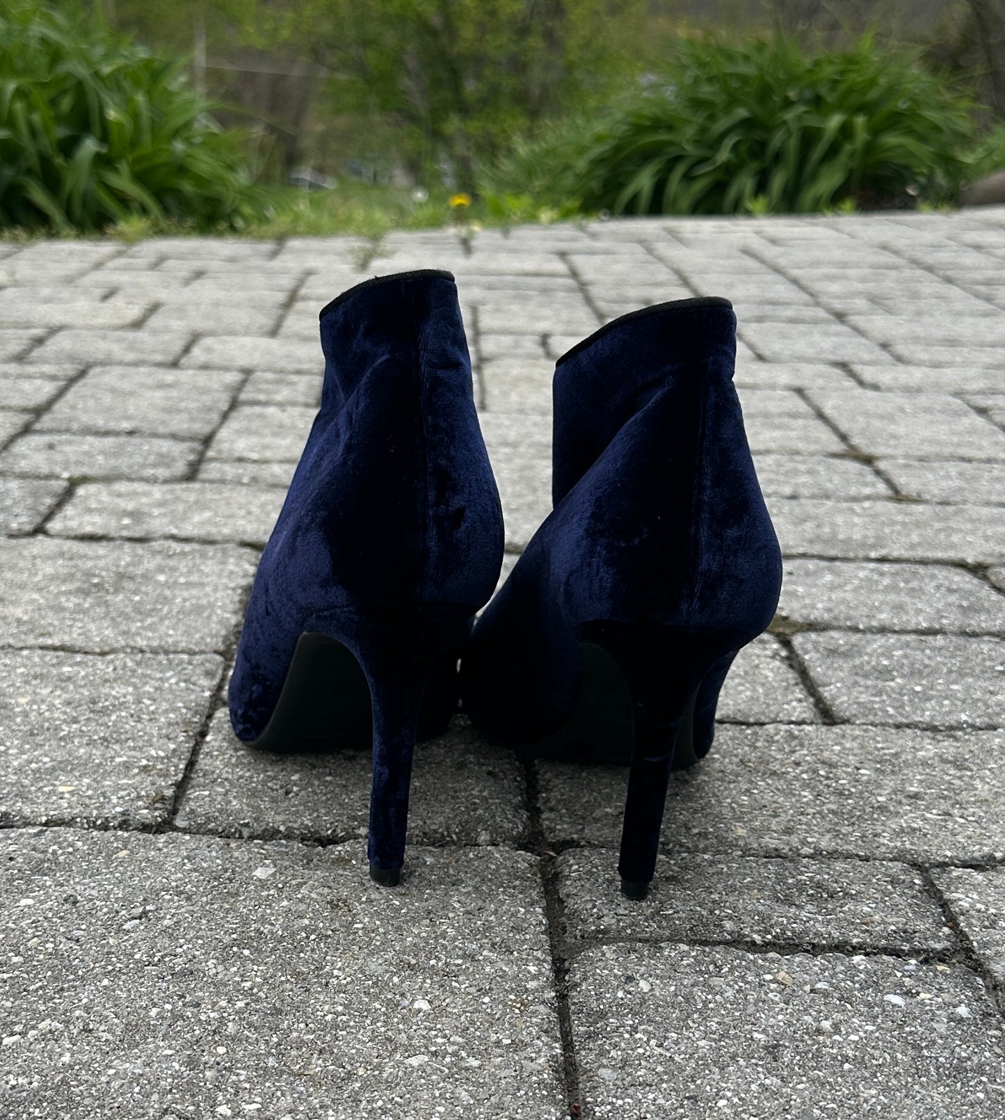 Enzo Angiolini Velvet Peep Toe Heels SZ 9.5