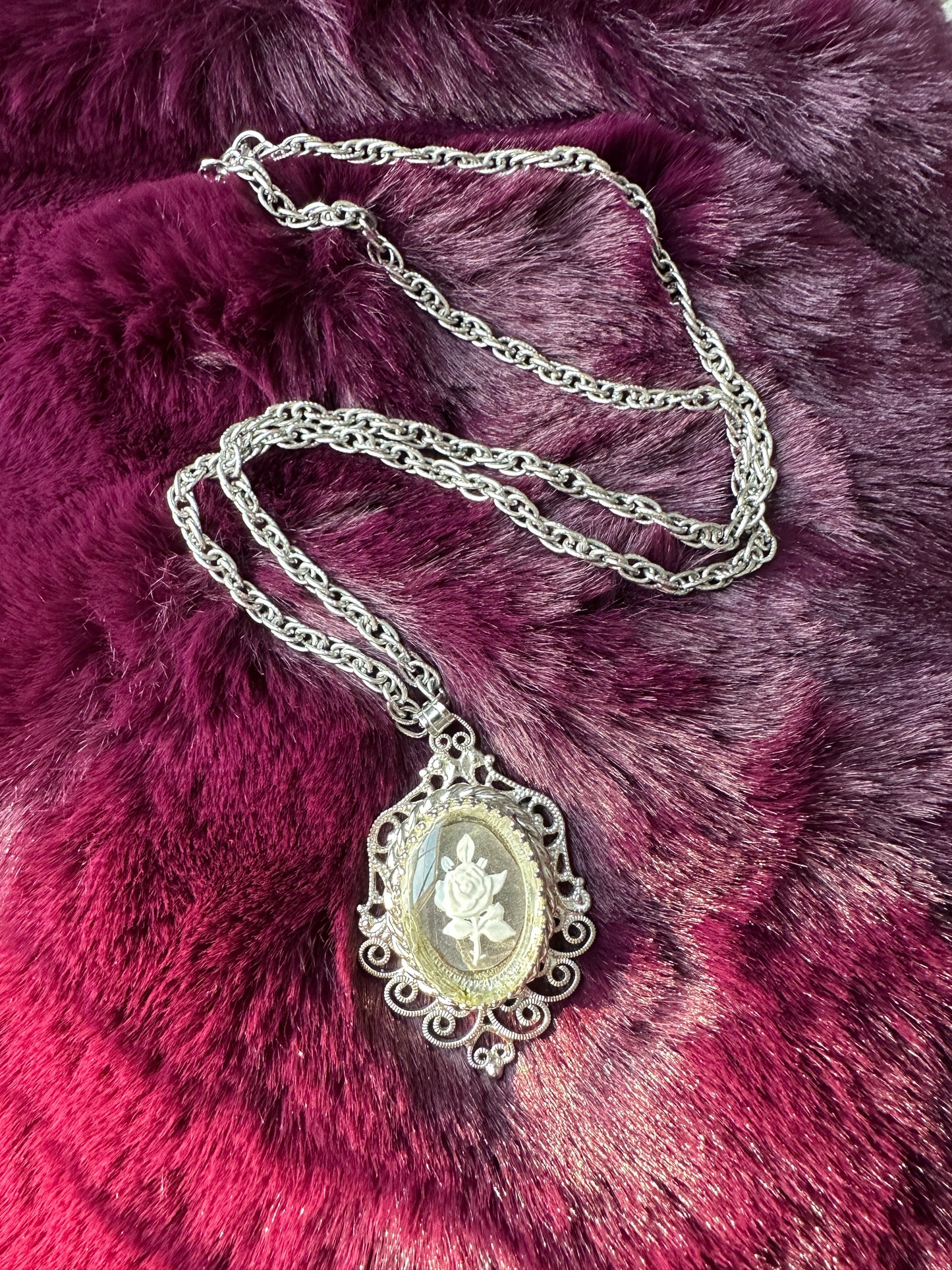 Silver Intaglio Pendant And Necklace