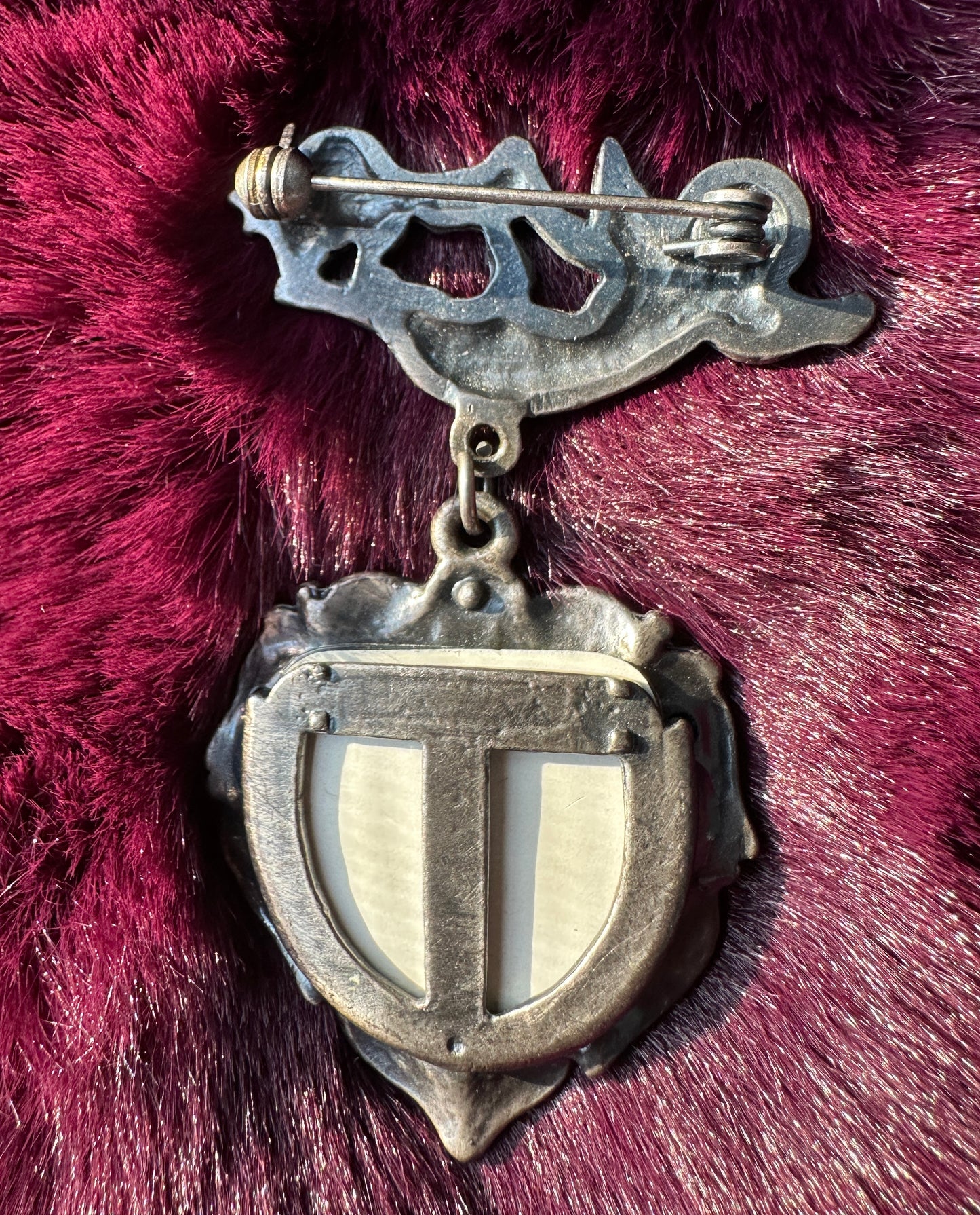 Victorian Style Cherub And Heart Pin