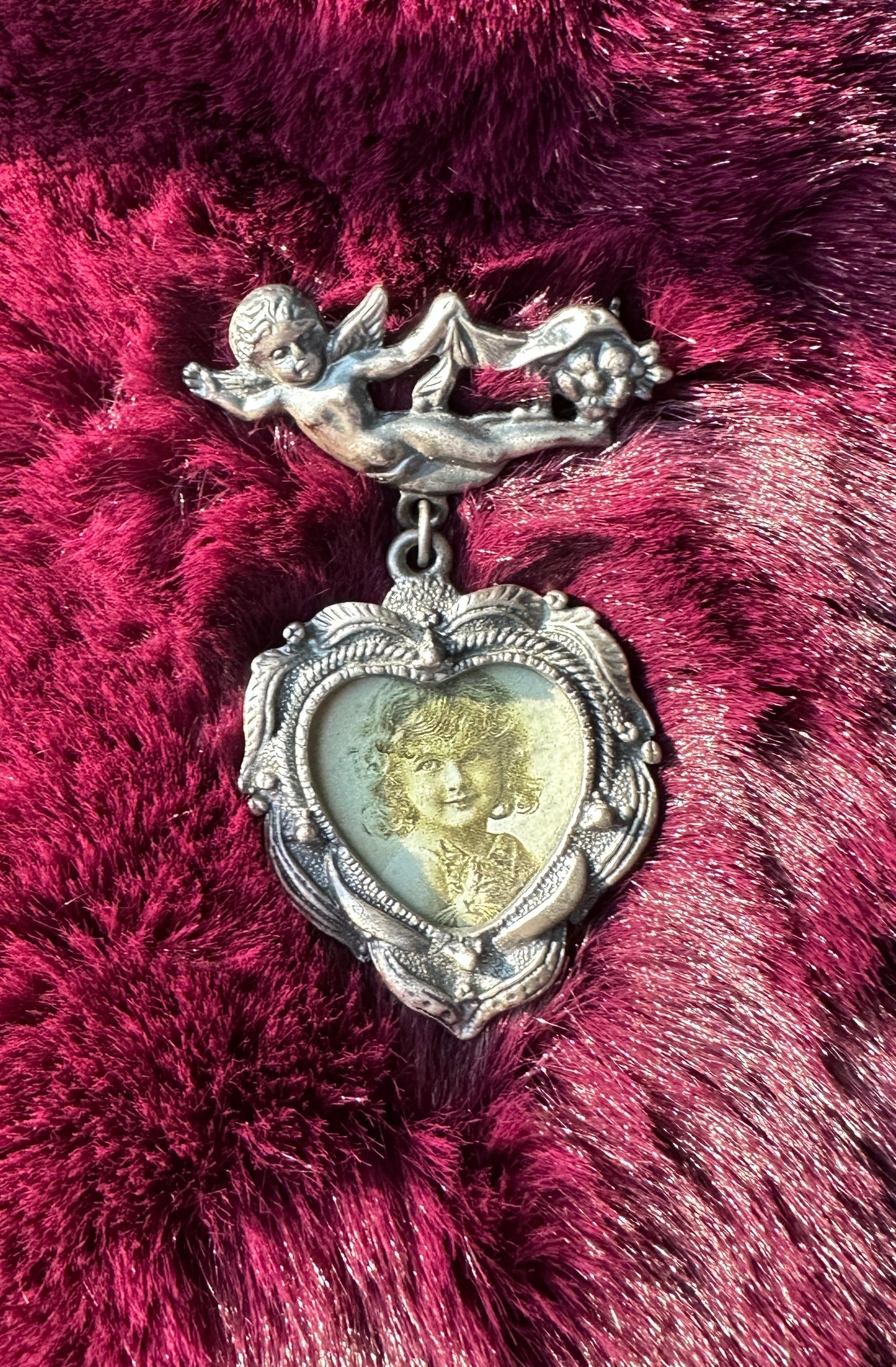 Victorian Style Cherub And Heart Pin