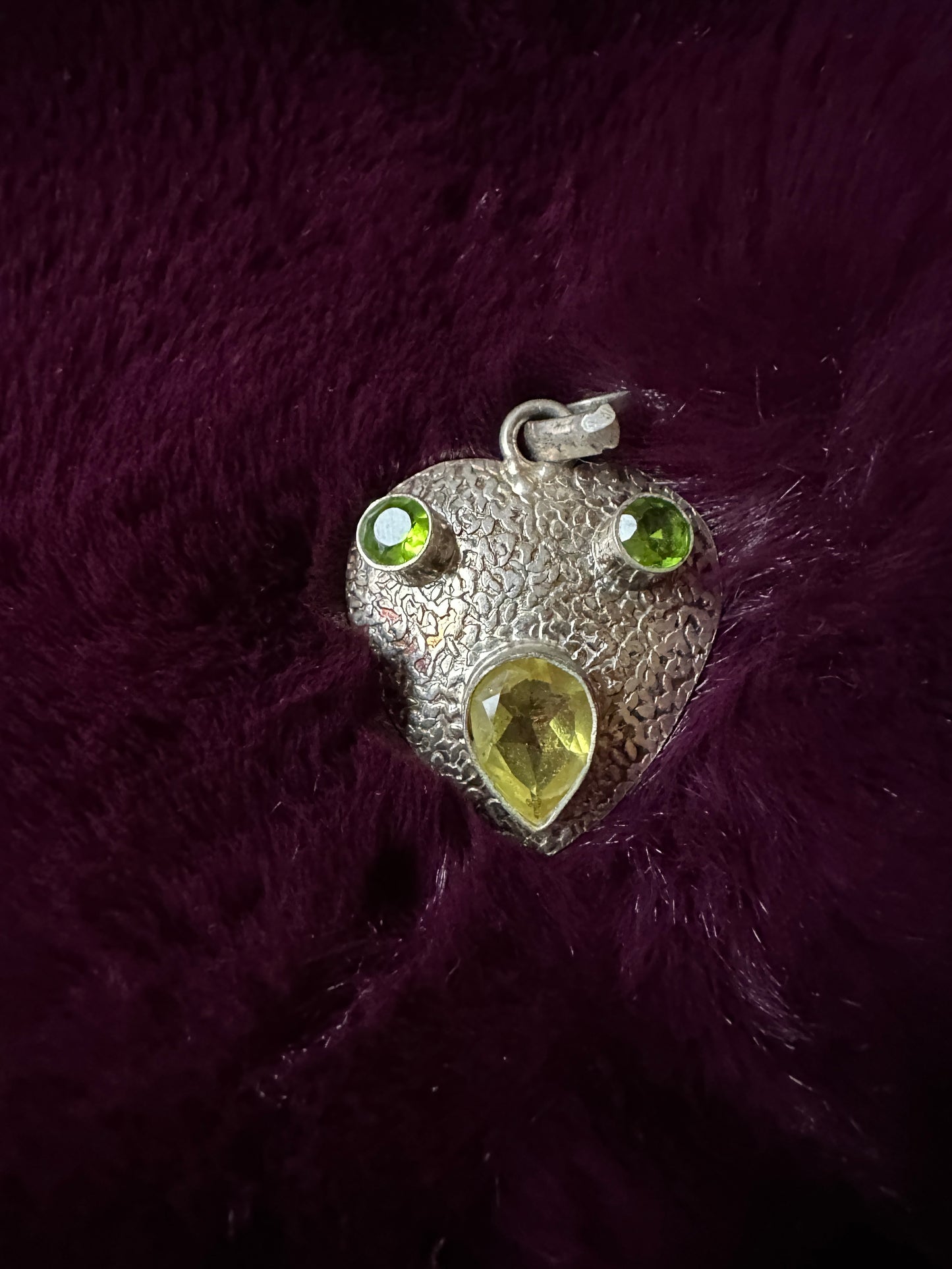 90s Silver Heart Pendant